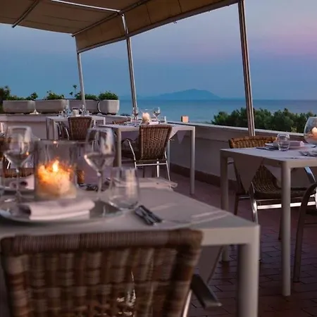 호텔 Sinuessa Terme 3*