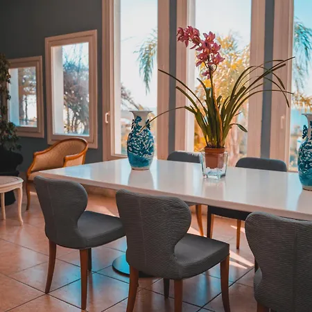Sinuessa Terme Hotel 3*