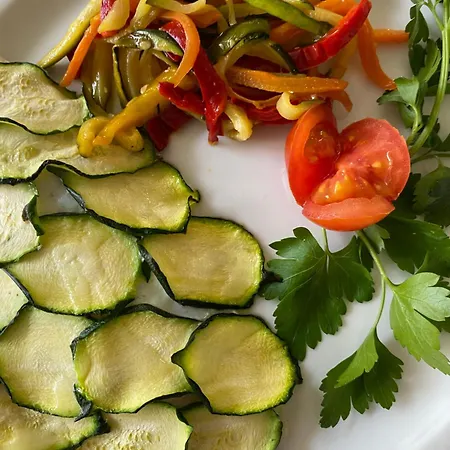 Sinuessa Terme 몬드라고네