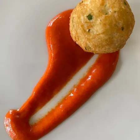 Sinuessa Terme מלון 3*