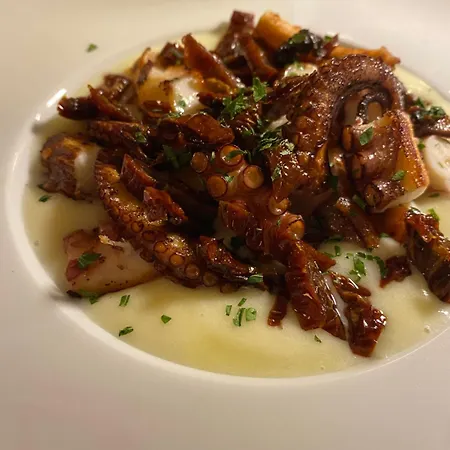 Sinuessa Terme 호텔 몬드라고네