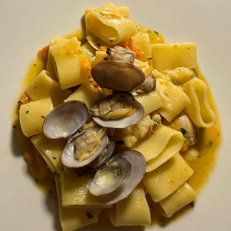 Sinuessa Terme 몬드라고네