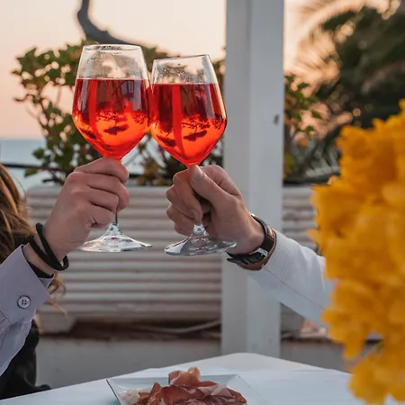 호텔 Sinuessa Terme 3*