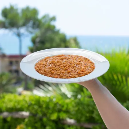 Hotel Sinuessa Terme 3*