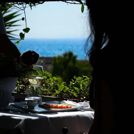 호텔 Sinuessa Terme 몬드라고네